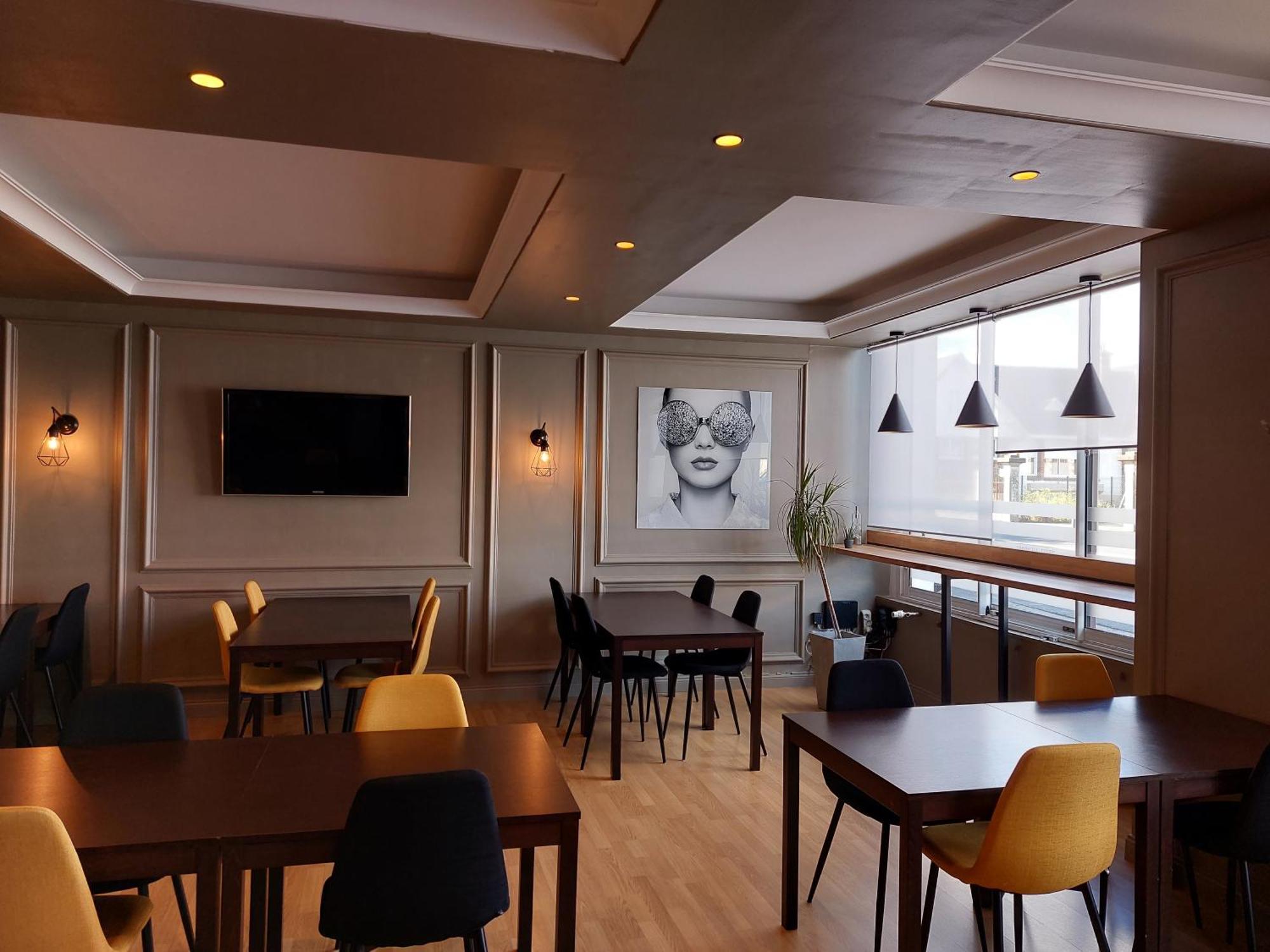 Cit'Hotel L'Europe - Cholet Gare Екстер'єр фото